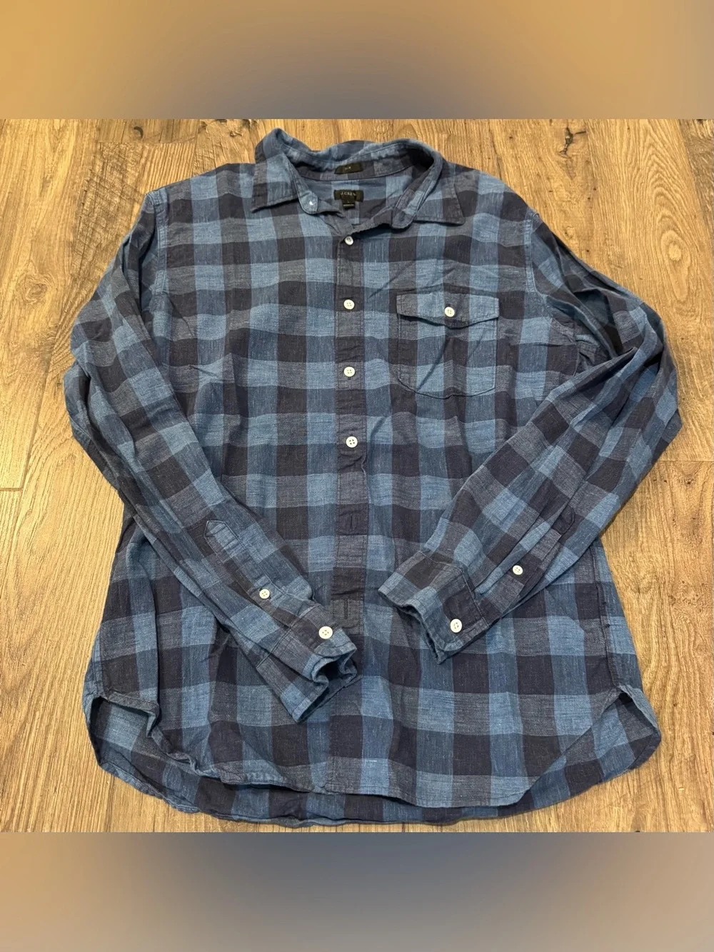 EUC J.Crew Classic Slim Blue Plaid Long-Sleeve Button-Up Shirt - Large